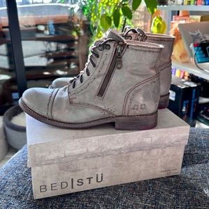 Bed Stu Bonnie S ankle boot in Taupe Lux